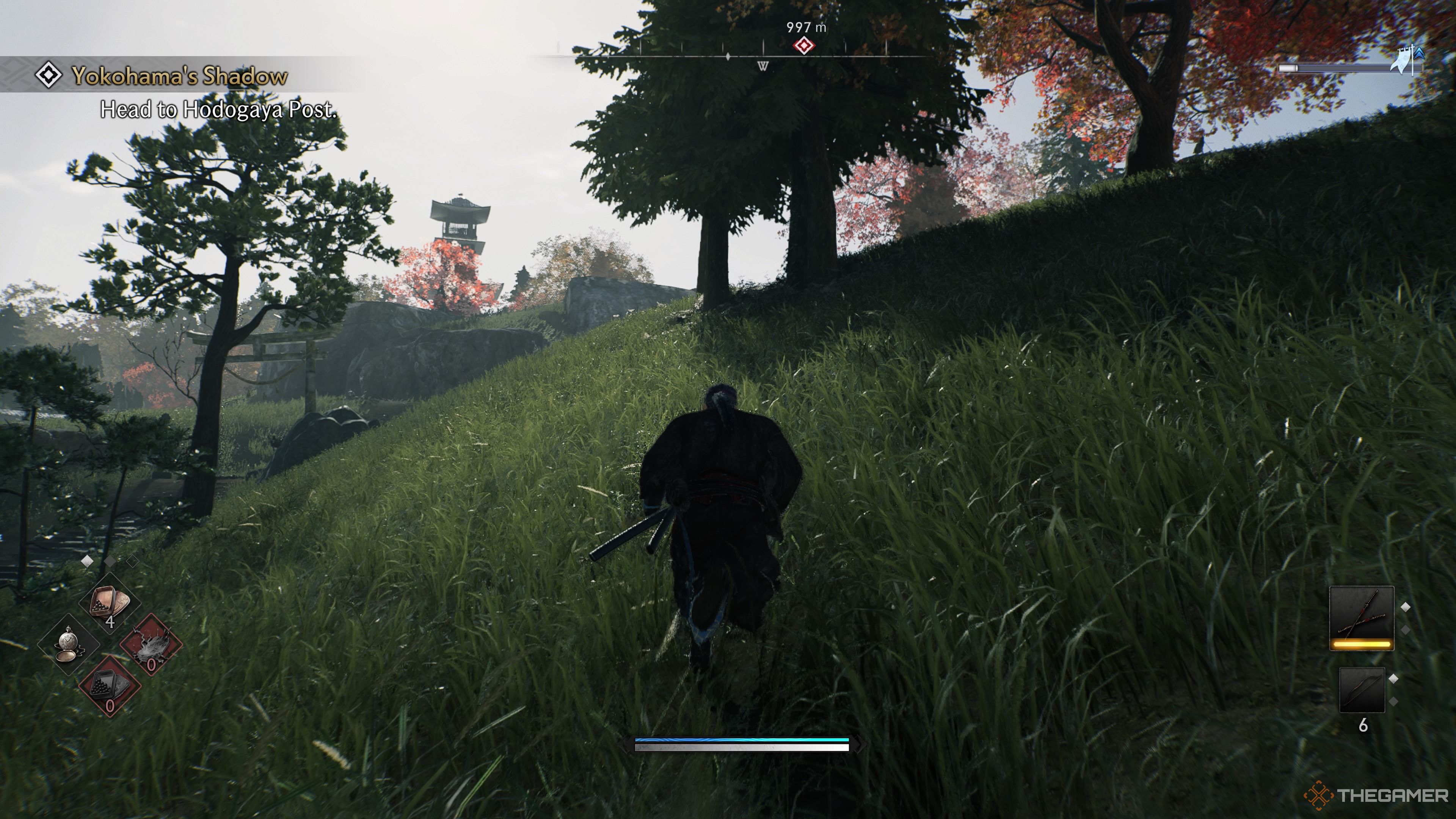 Running through a field in Edo in Rise of the Ronin