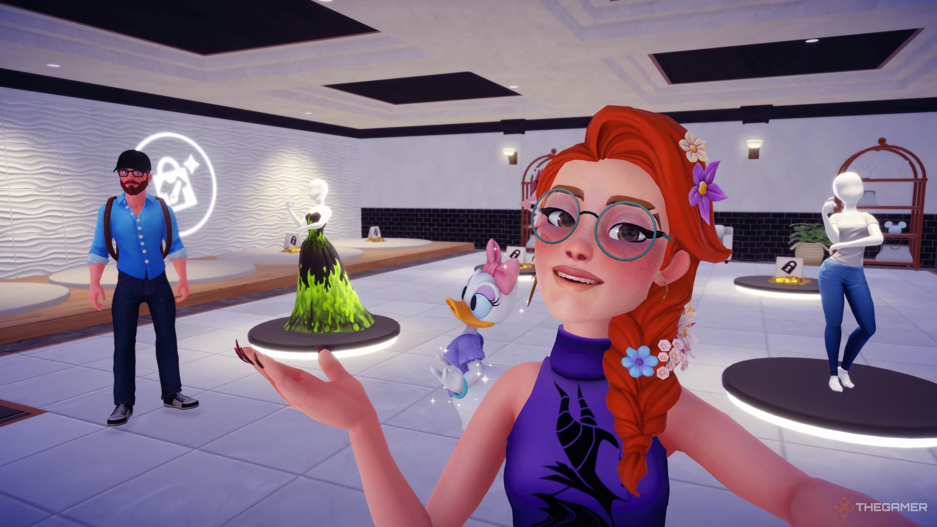 Disney Dreamlight Valley multiplayer valley visit in the boutique