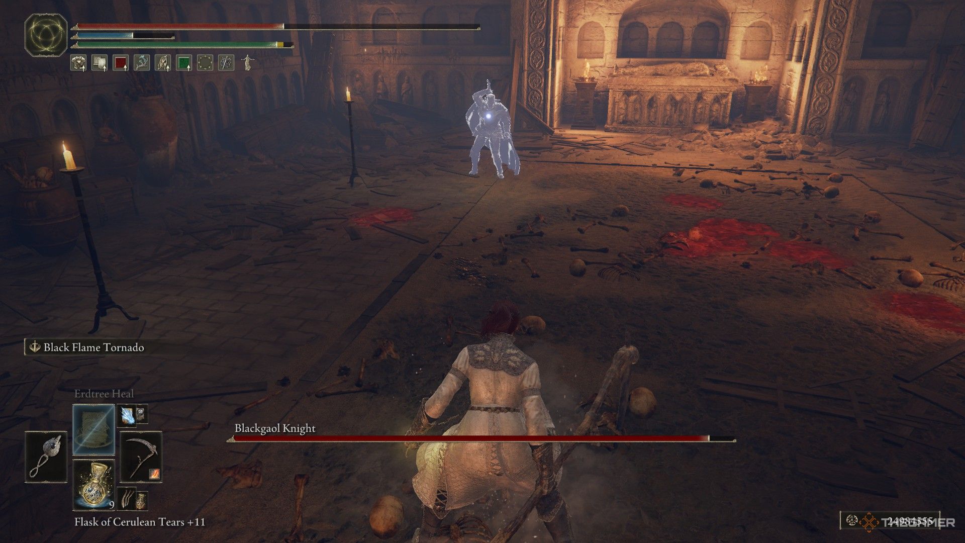 Player watches the Blackgaol Knight from afar as the two battle in Elden Ring: Shadow of the Erdtree.