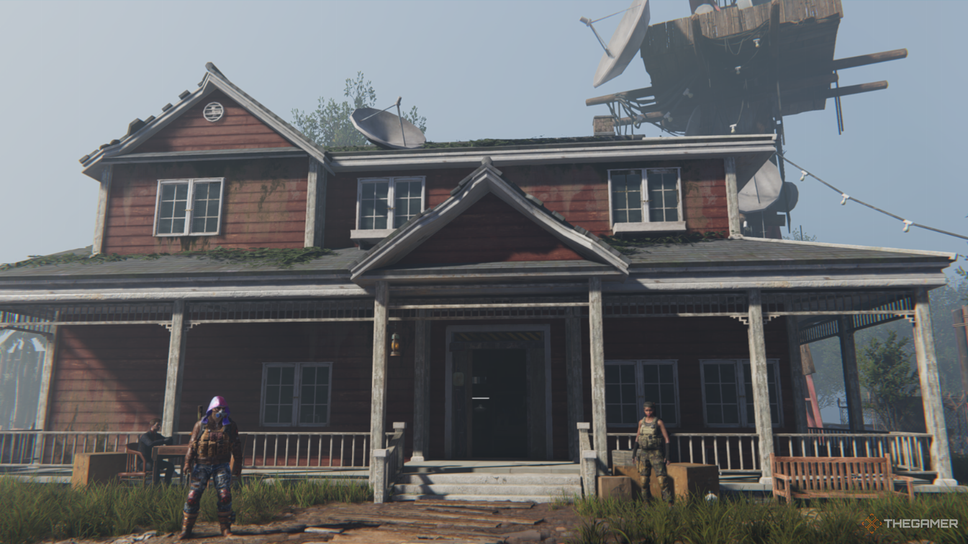 Once Human: Exterior Of A House In Deadsville With Two NPCs Standing In Front