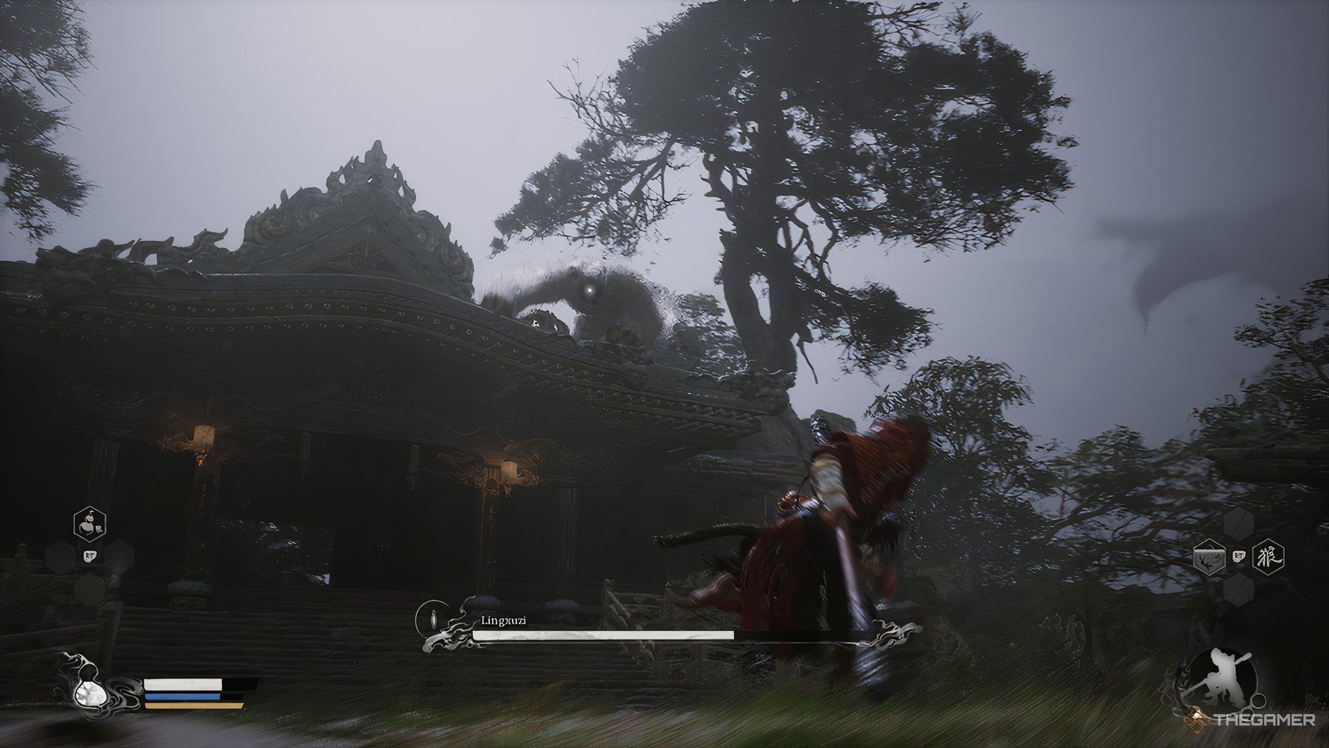 Lingxuzi prowls on the rooftop of a temple, preparing to leap on Wukong in Black Myth: Wukong.