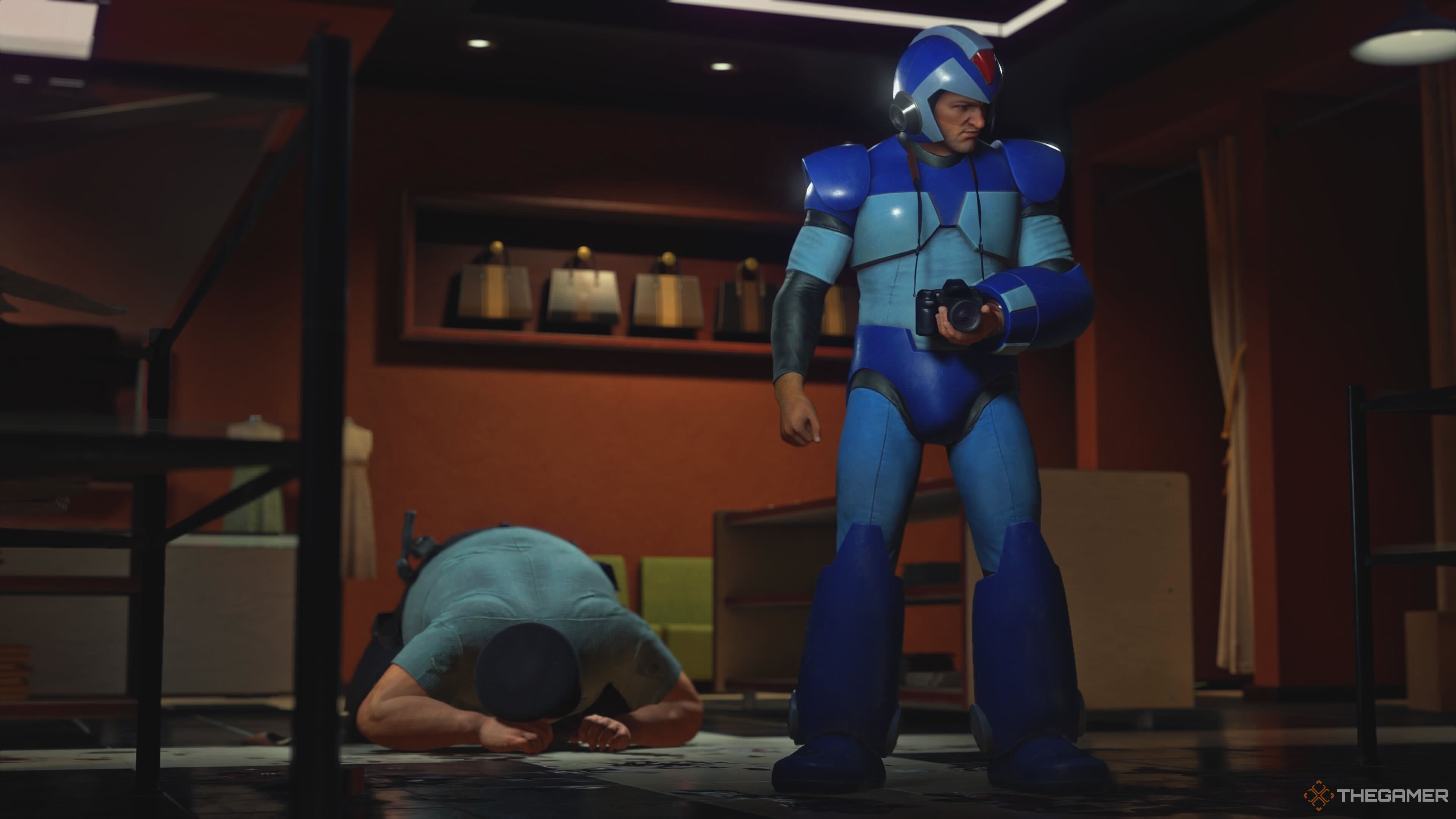 Frank defeating Jo in Dead Rising Deluxe Remaster.