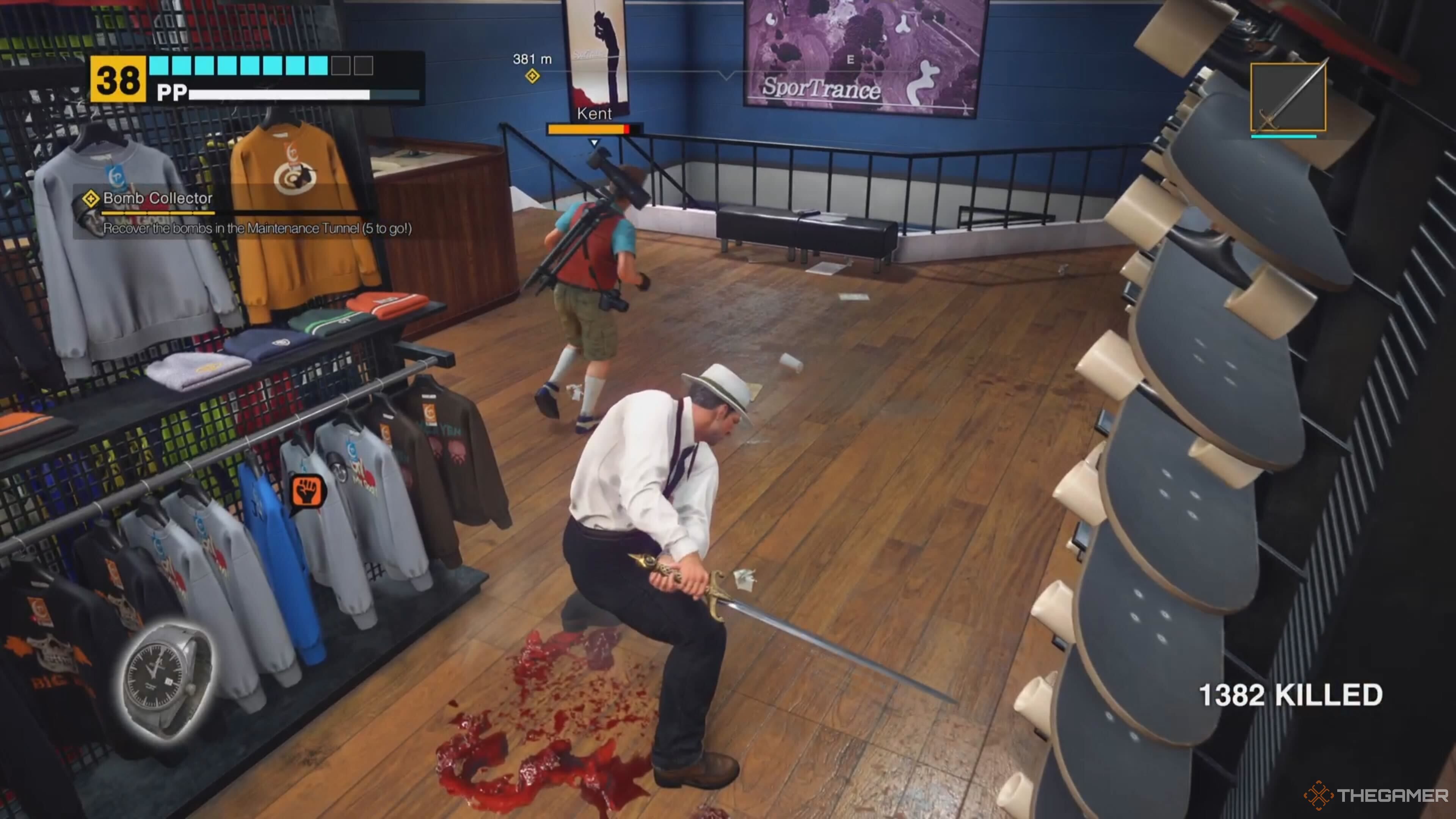 Frank slashing Kent in Dead Rising Deluxe Remaster.