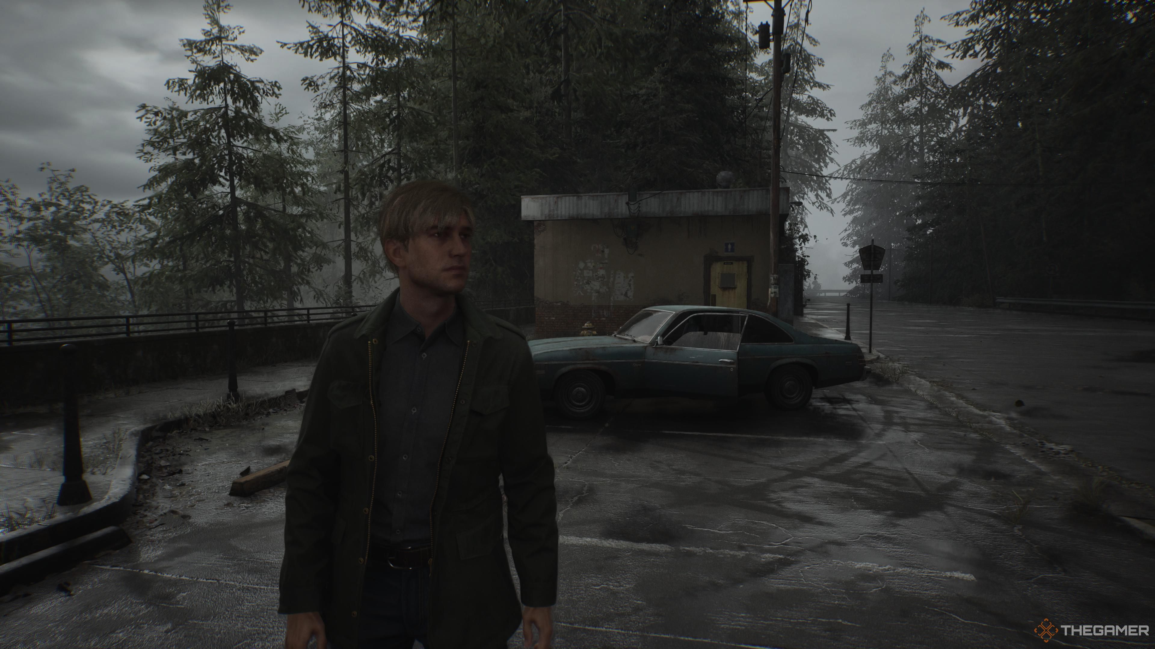 The default filter in Silent Hill 2 remake, with James standing on the observation deck.