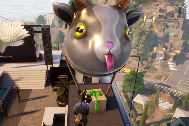 A goat balloon and present in Goat Simulator 3 Gifts from the Rift.
