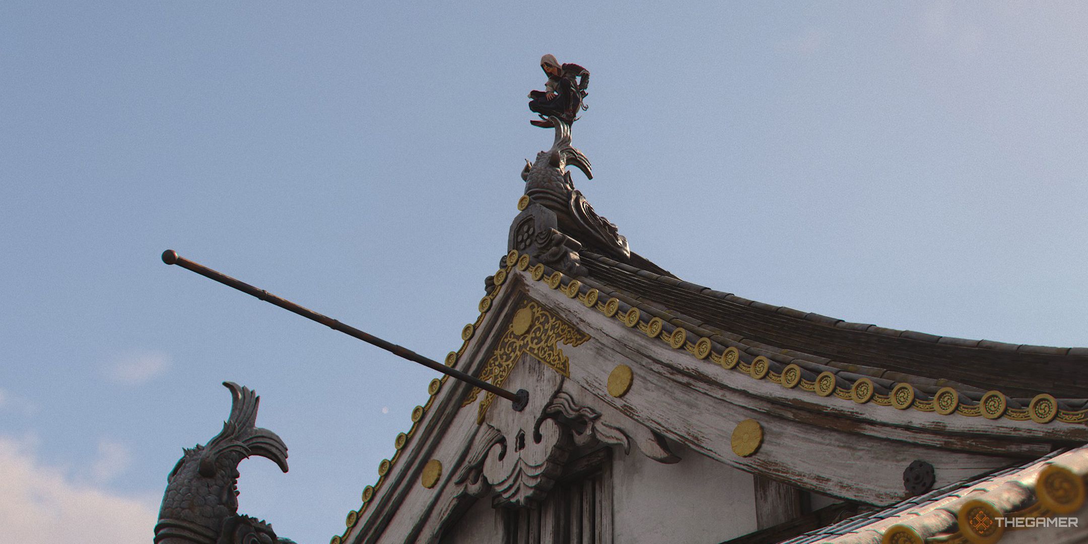 Naoe perched on a rooftop in Assassin's Creed Shadows.