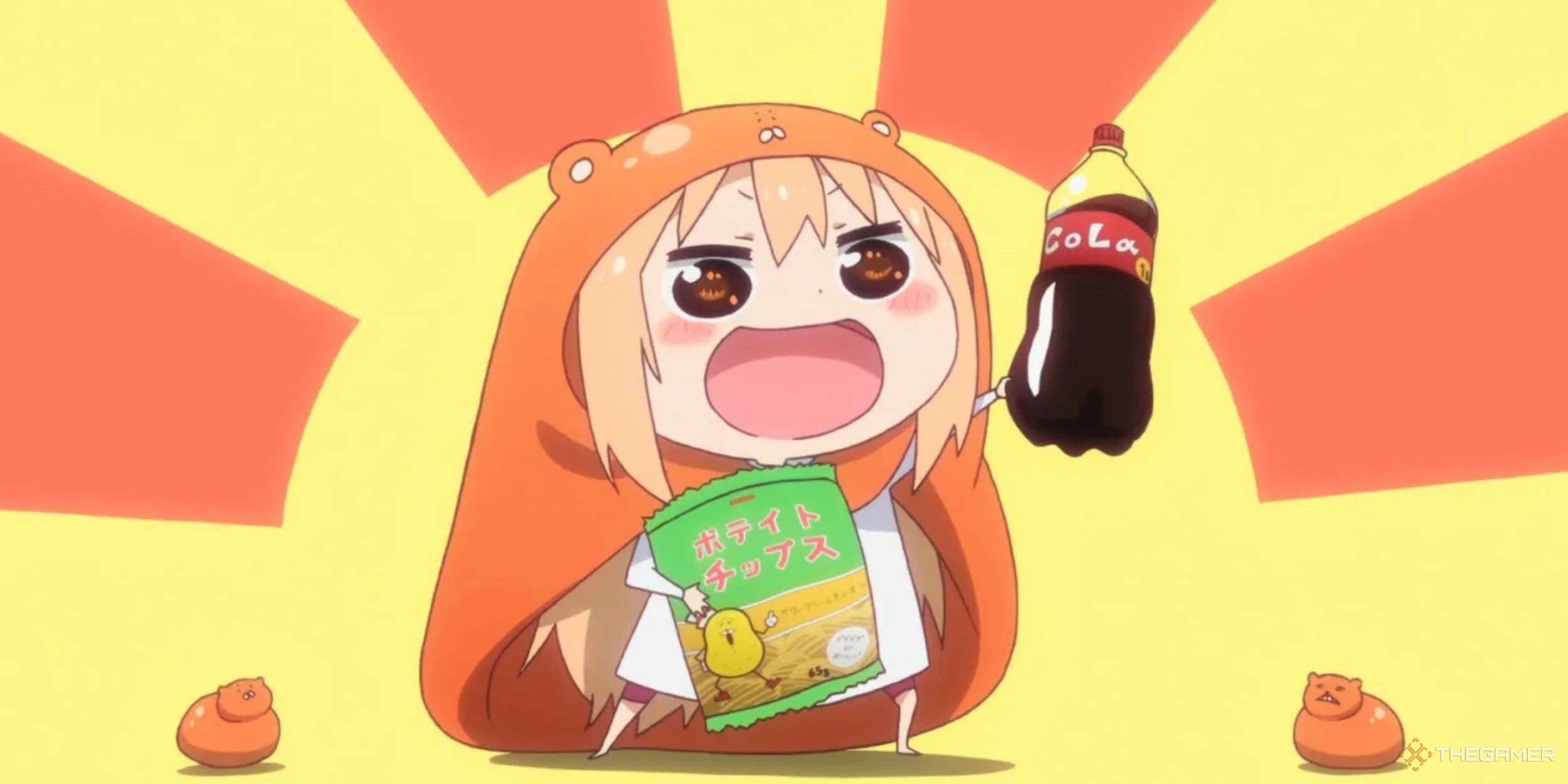 Umaru Doma, indoors, holding a bag of chips and a large bottle of cola soda in Himouto! Umaru-chan.