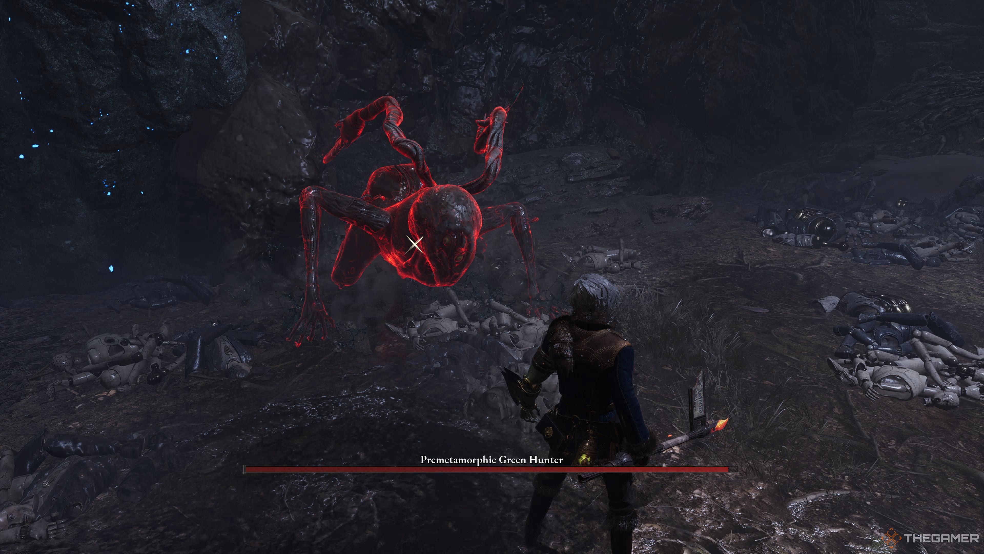 The Green Hunter glowing red as it charges at P in the Lies Of P Overture.