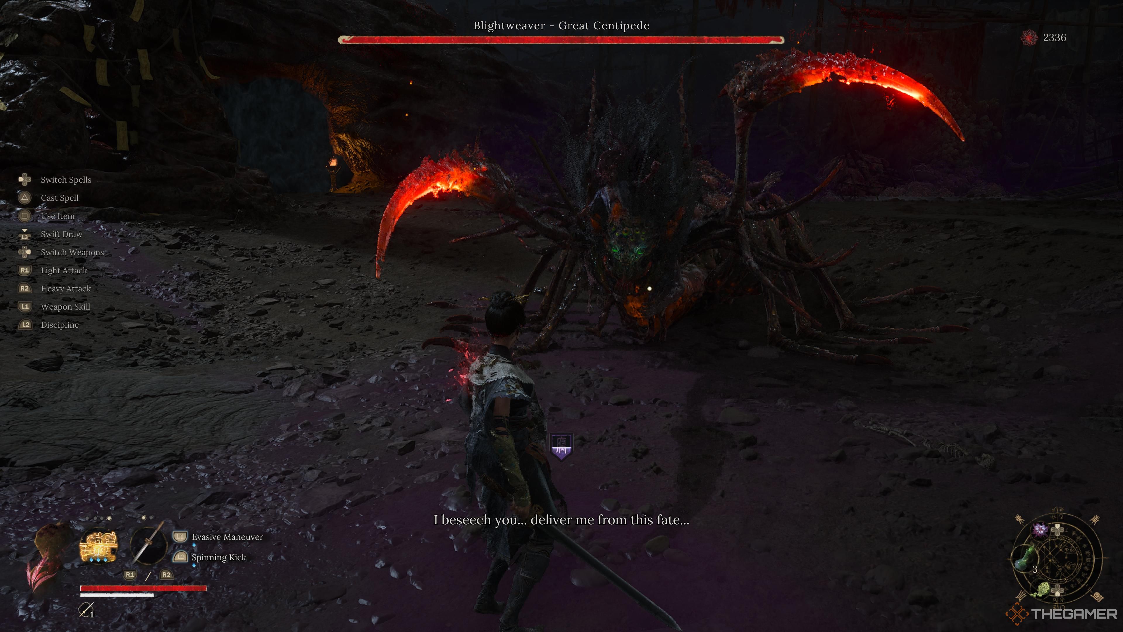 Facing the Blightweaver - Great Centipede boss in Wuchang: Fallen Feathers.
