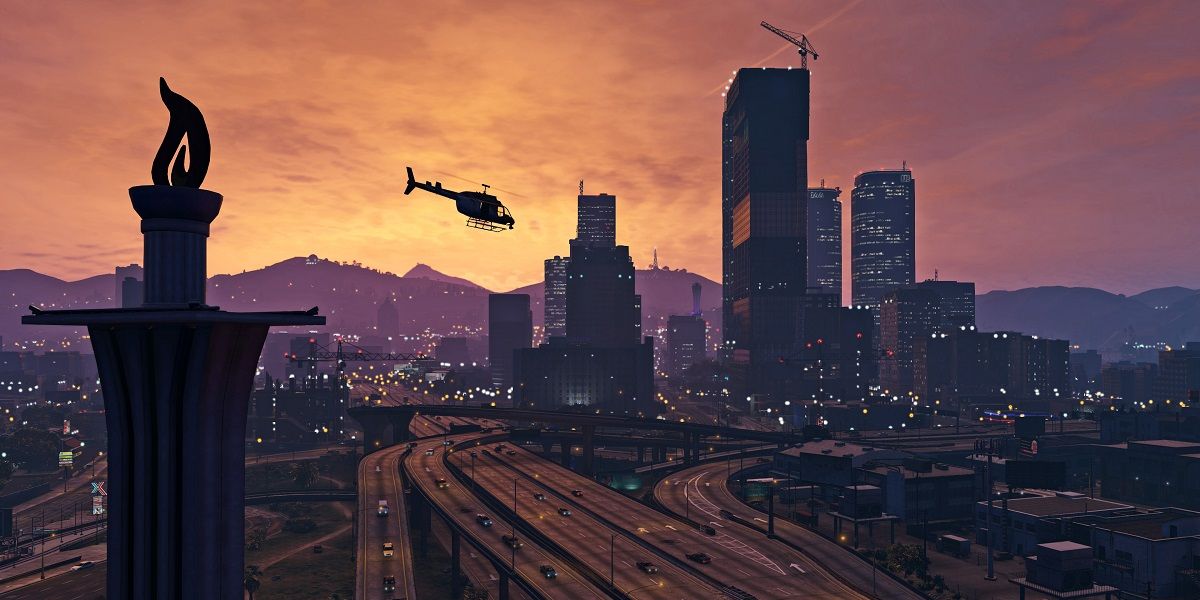 A helicopter flying in the background of Los Santos in GTA 5