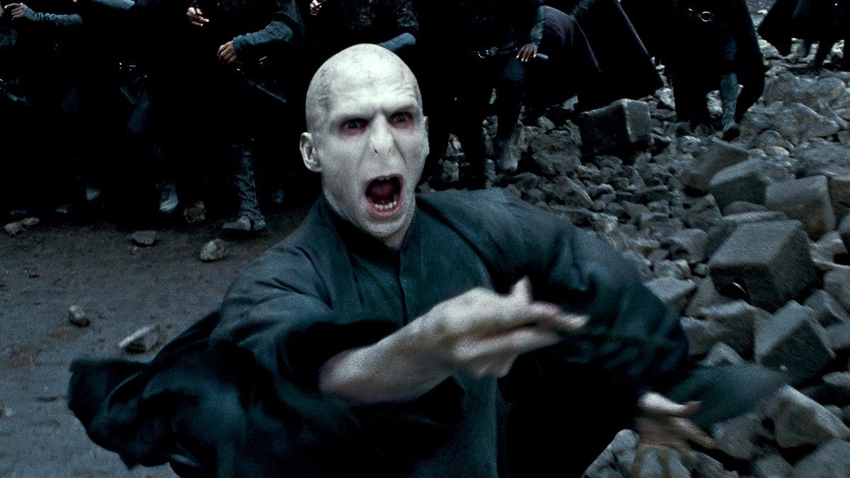 Harry Potter 20 Powers Voldemort Has That Are Kept Secret