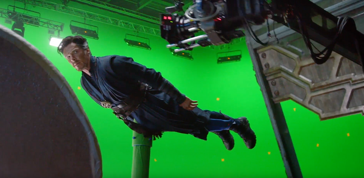 Marvels Avengers 21 BehindTheScenes Photos That Change The Way We See The Movies