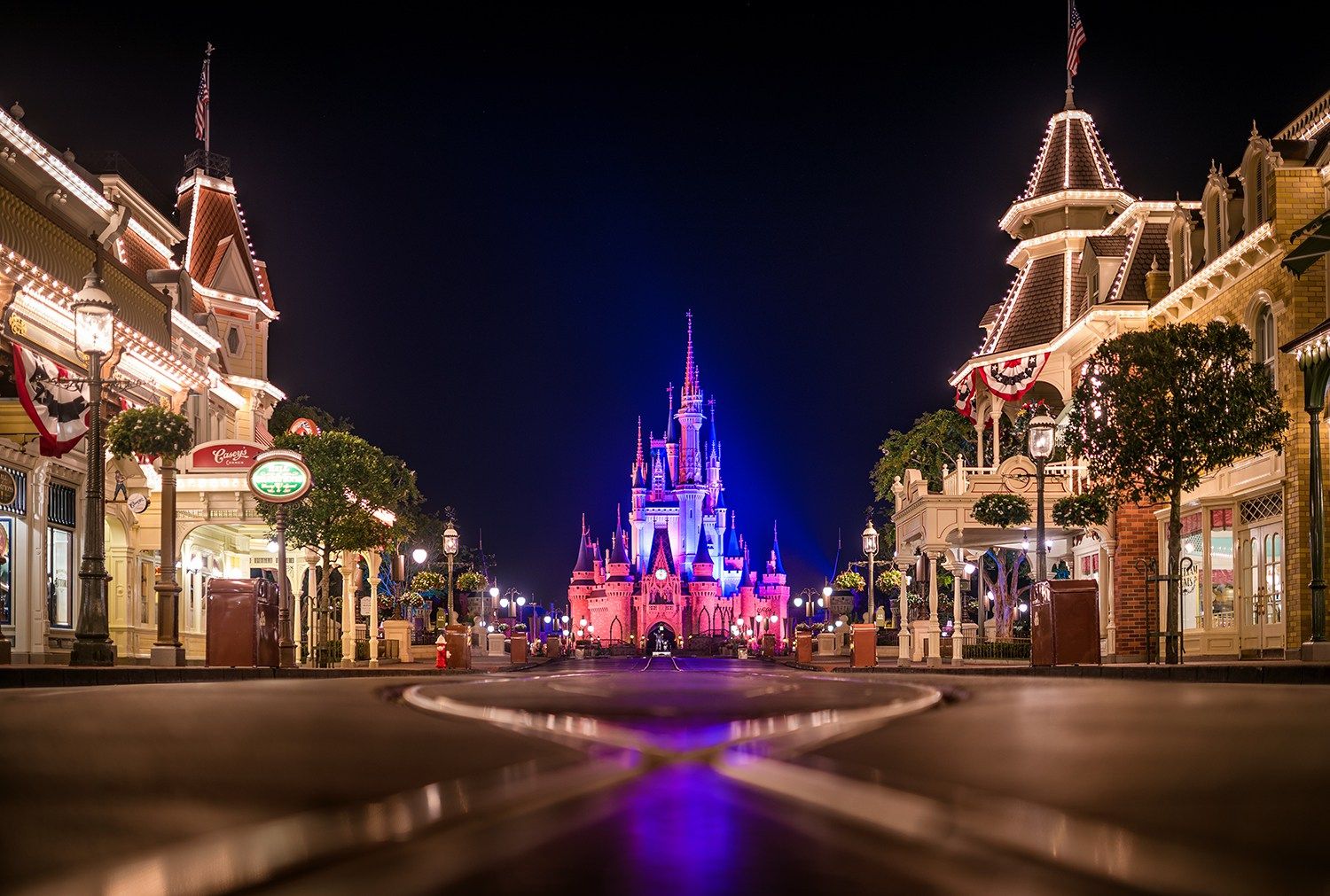 30 Crazy Things Hidden In Disney World Only True Fans Know About