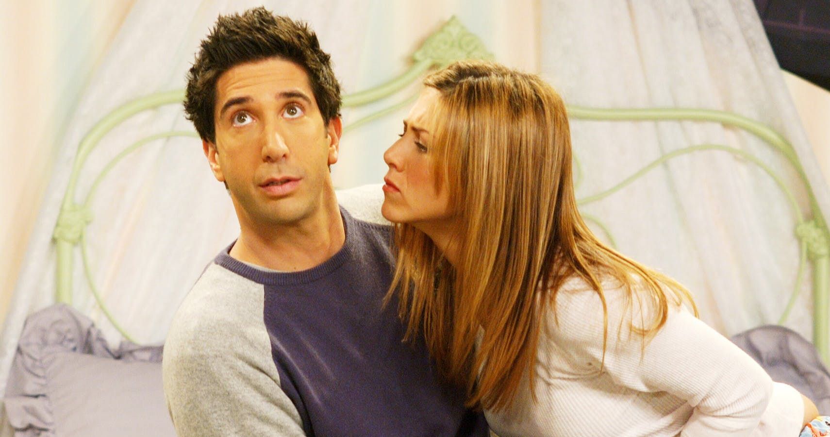 Friends 25 Things About Rachel And Ross Relationship That Make No Sense