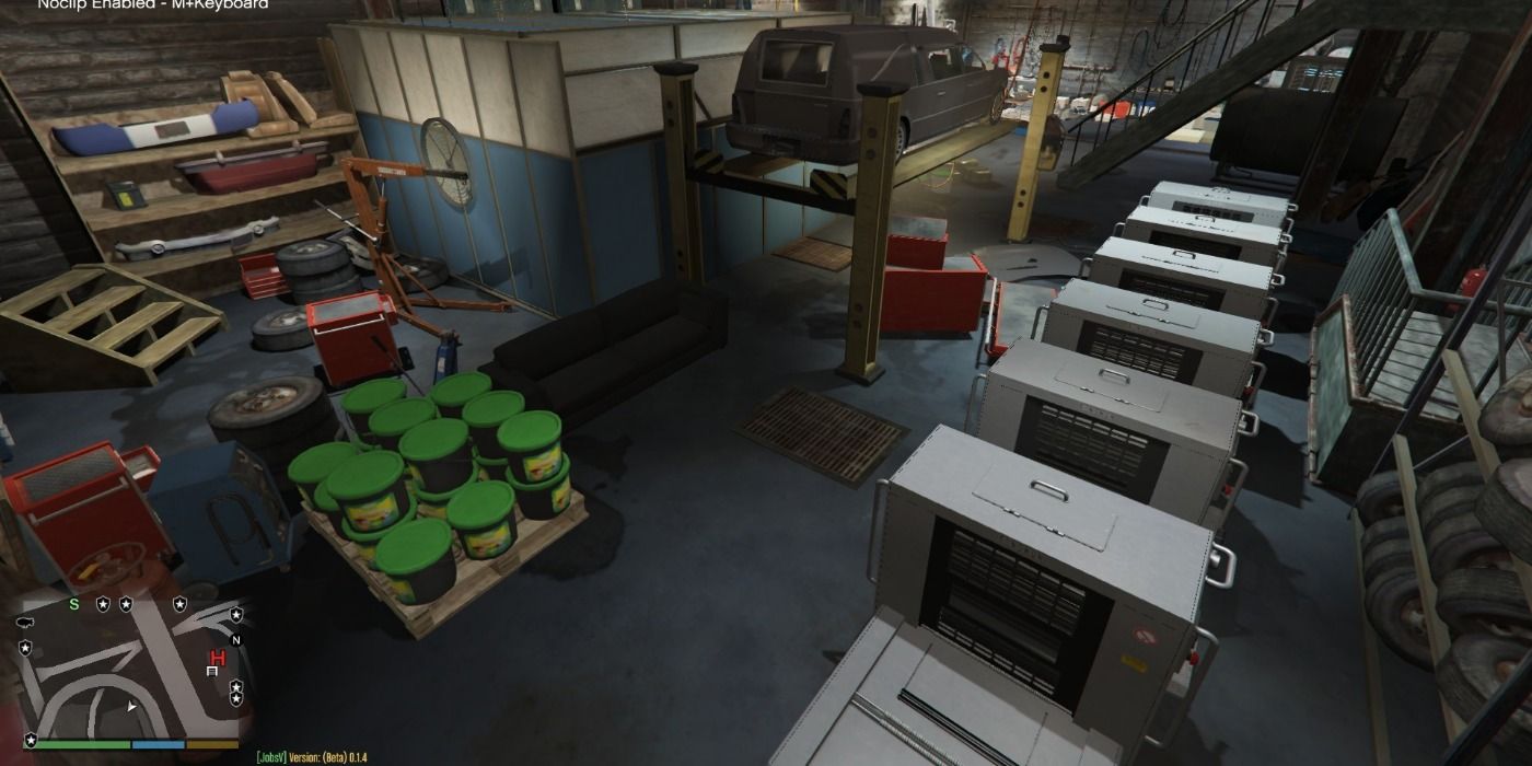 Interior Trevor's GTA 5 warehouse