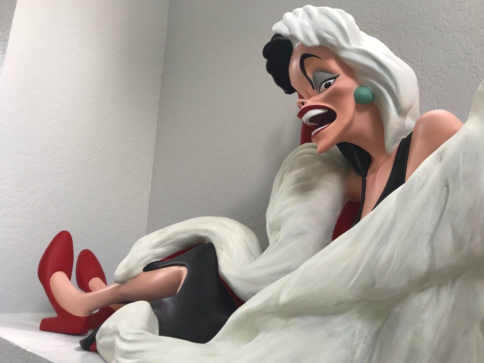 Finding Vintage Disney Collectibles At Affordable Prices - Tips
