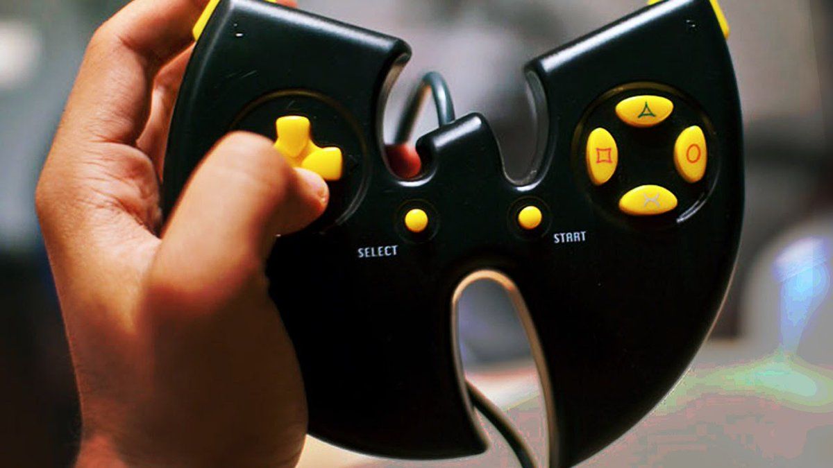 20 Strange OldSchool Video Game Accessories That Shouldn’t Exist (And 10 That Are Actually Useful)