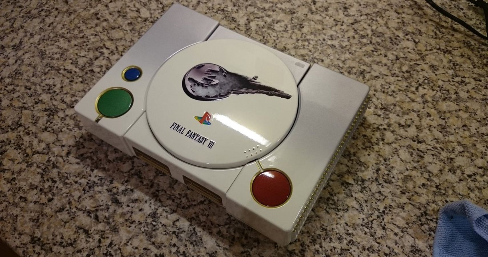 20 Incredible Custom PlayStation Consoles (And 10 That Should Never Have Been Made)