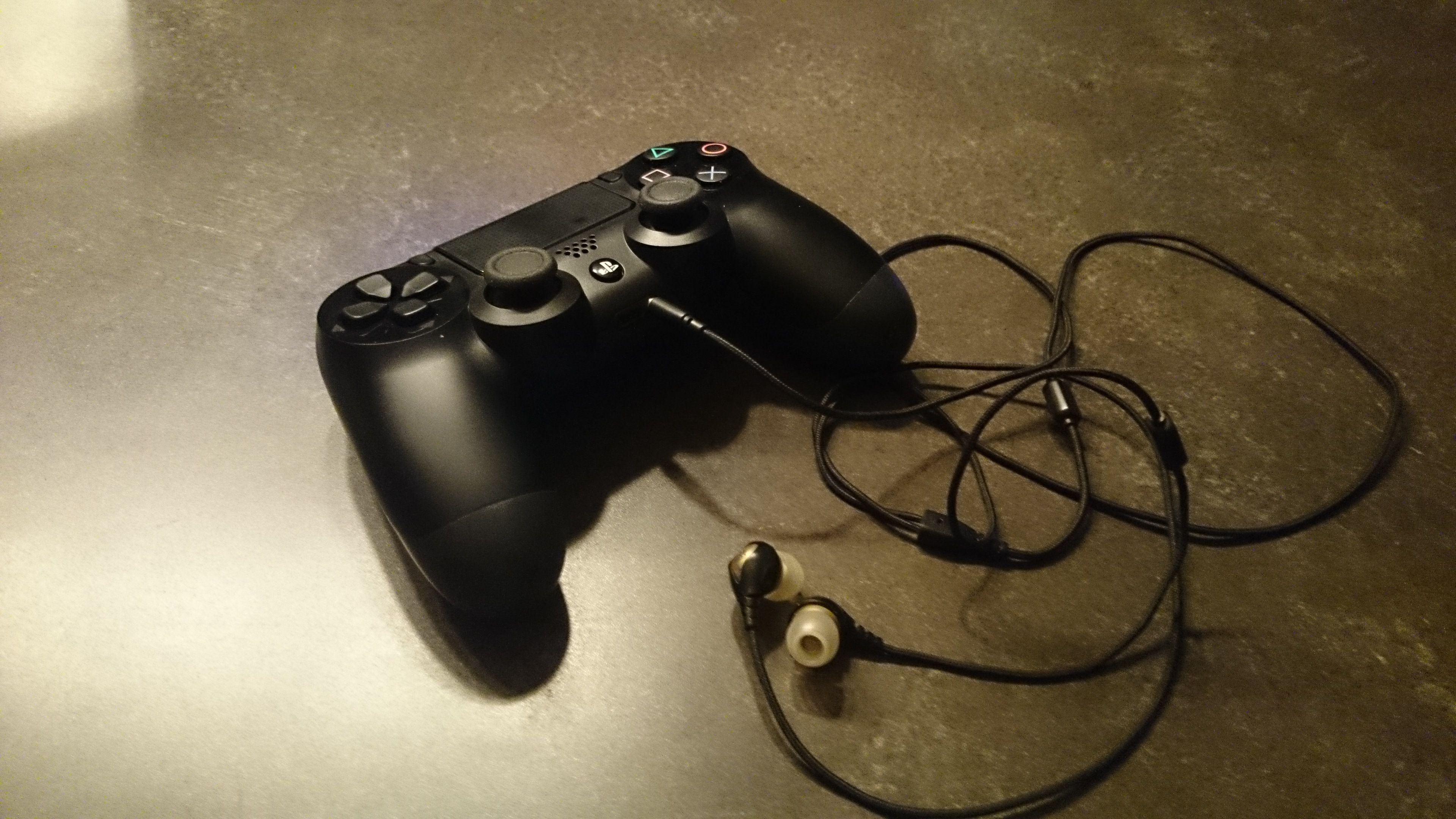 30 DIY Game Controller Hacks Every Gamer Should Know