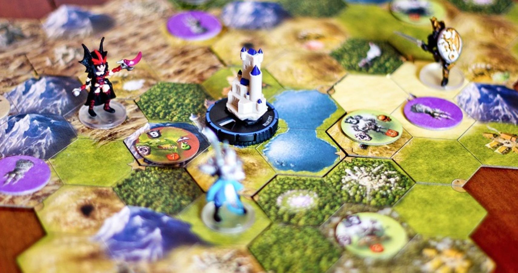 10 Great Solo Board Games to Play While Isolated