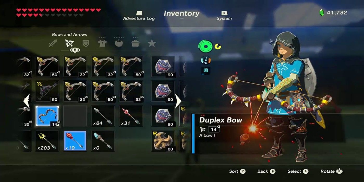 Link holding the Duplex Bow in the inventory summary in BOTW