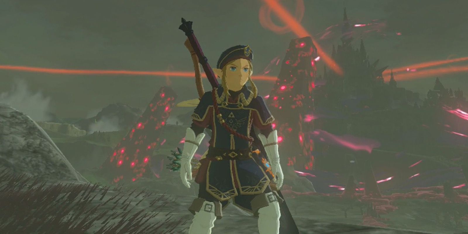 Link stands outside Hyrule Castle while wearing the Royal Guard Armor