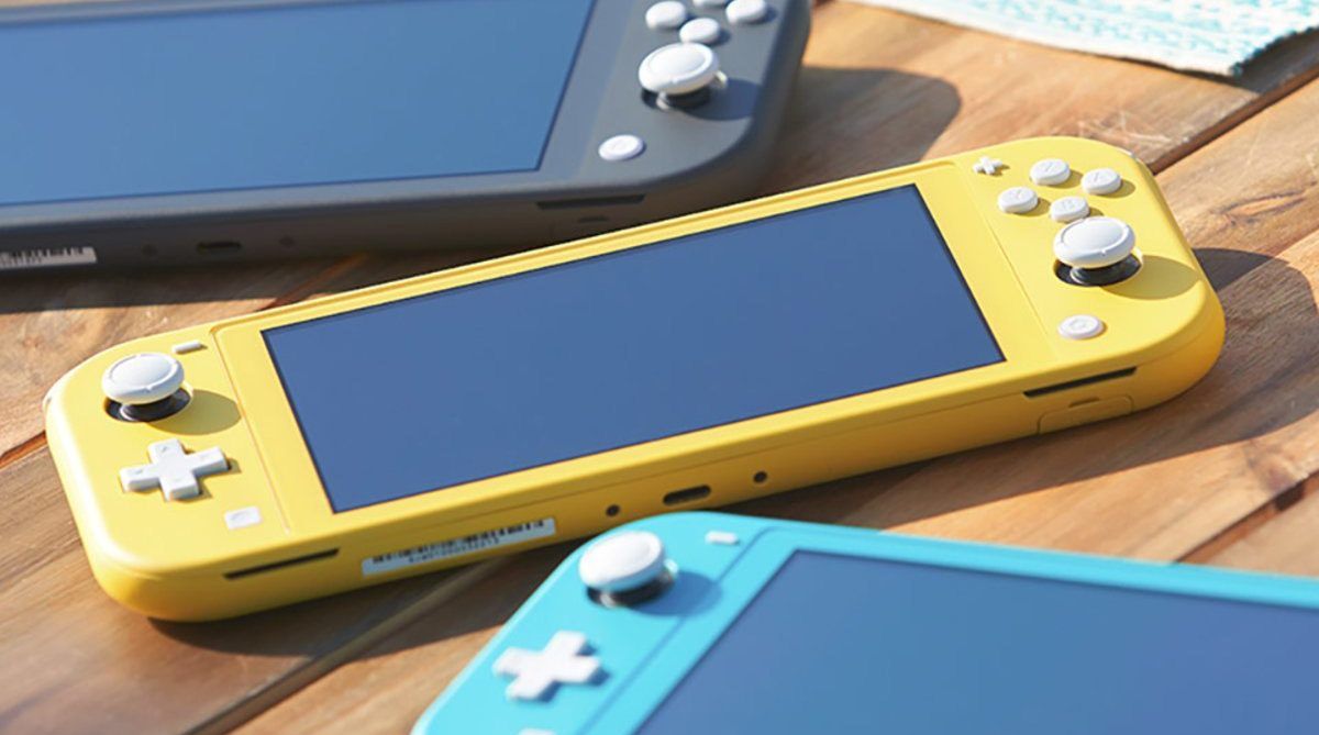 5 Reasons To Buy A Nintendo Switch Lite (& 5 To Keep Your Original Switch)
