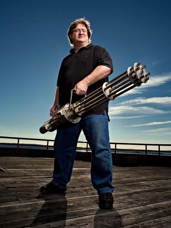 Gabe Newell Poses With Minigun Stolen Valve