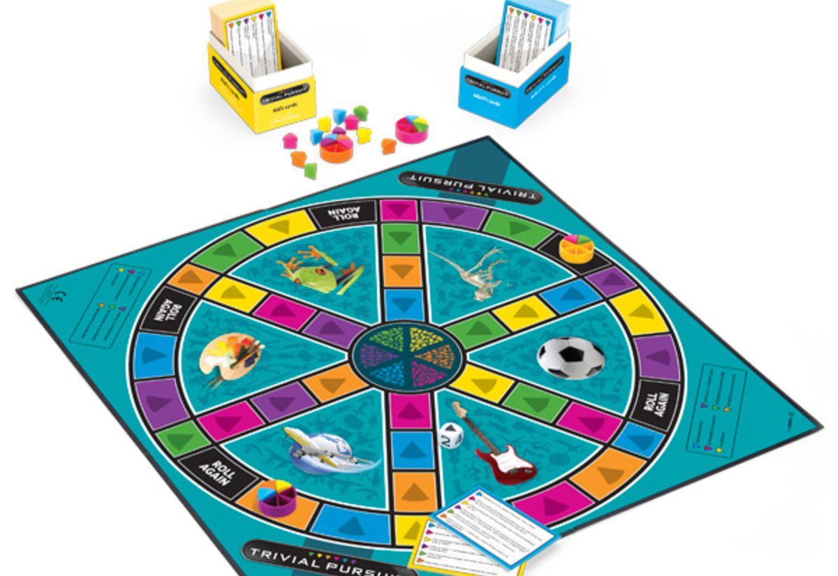 Brand New & Sealed Trivial Pursuit Family Edition 
