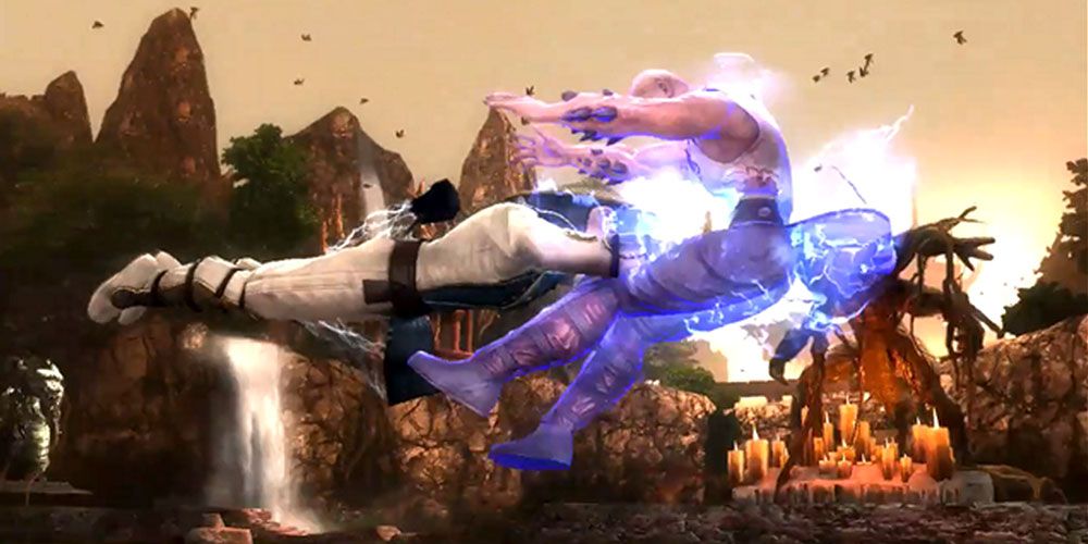 Raiden hits a special attack on Baraka in Mortal Kombat