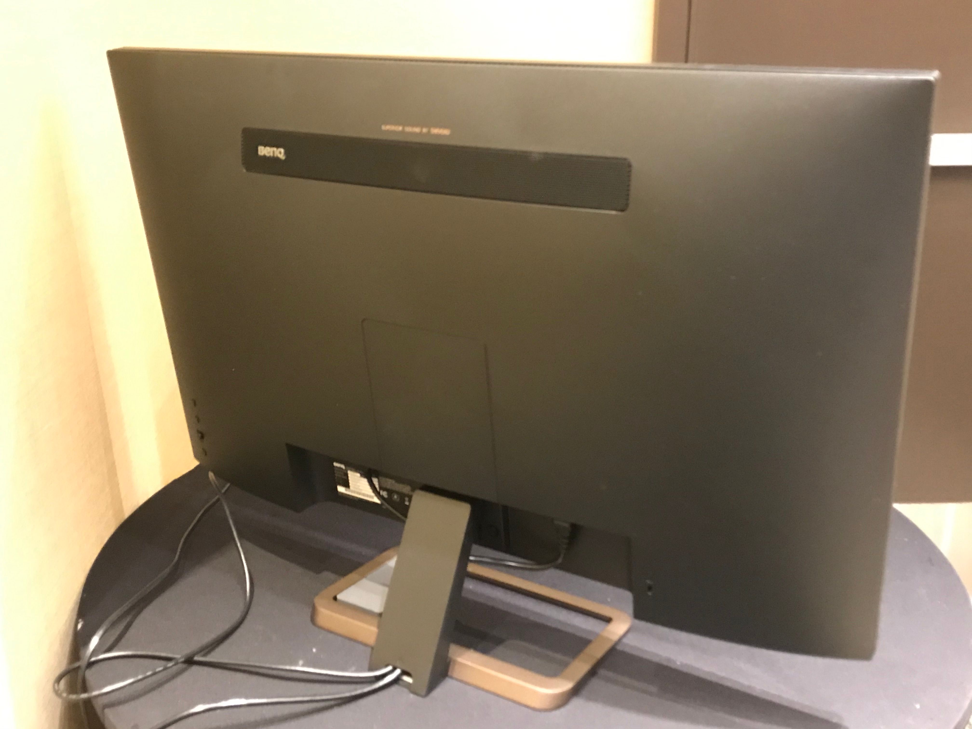 Back of the BenQ 32-inch Entertainment Monitor
