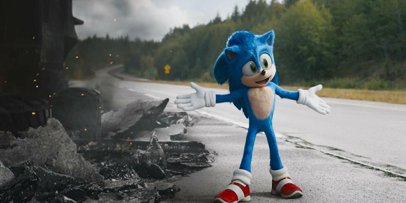 Sonic posing next to a car crash while failing to call 911 in the Sonic Movie