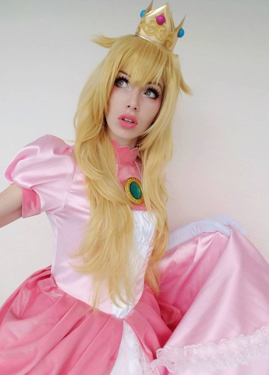 Peach perfect cosplay