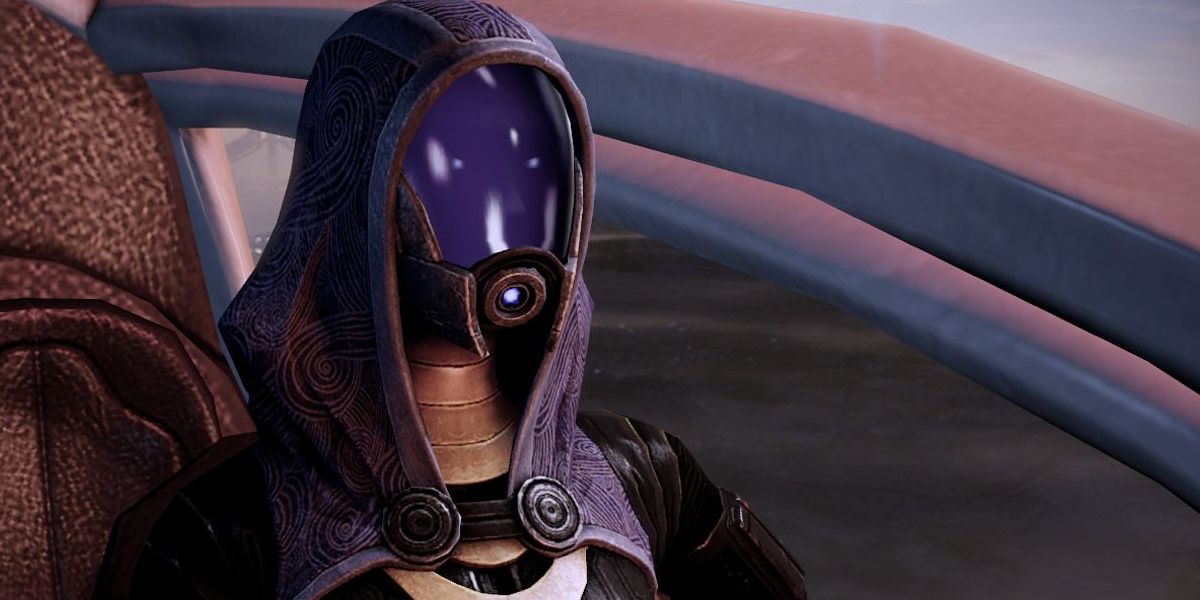 Close up of Tali from Mass Effect