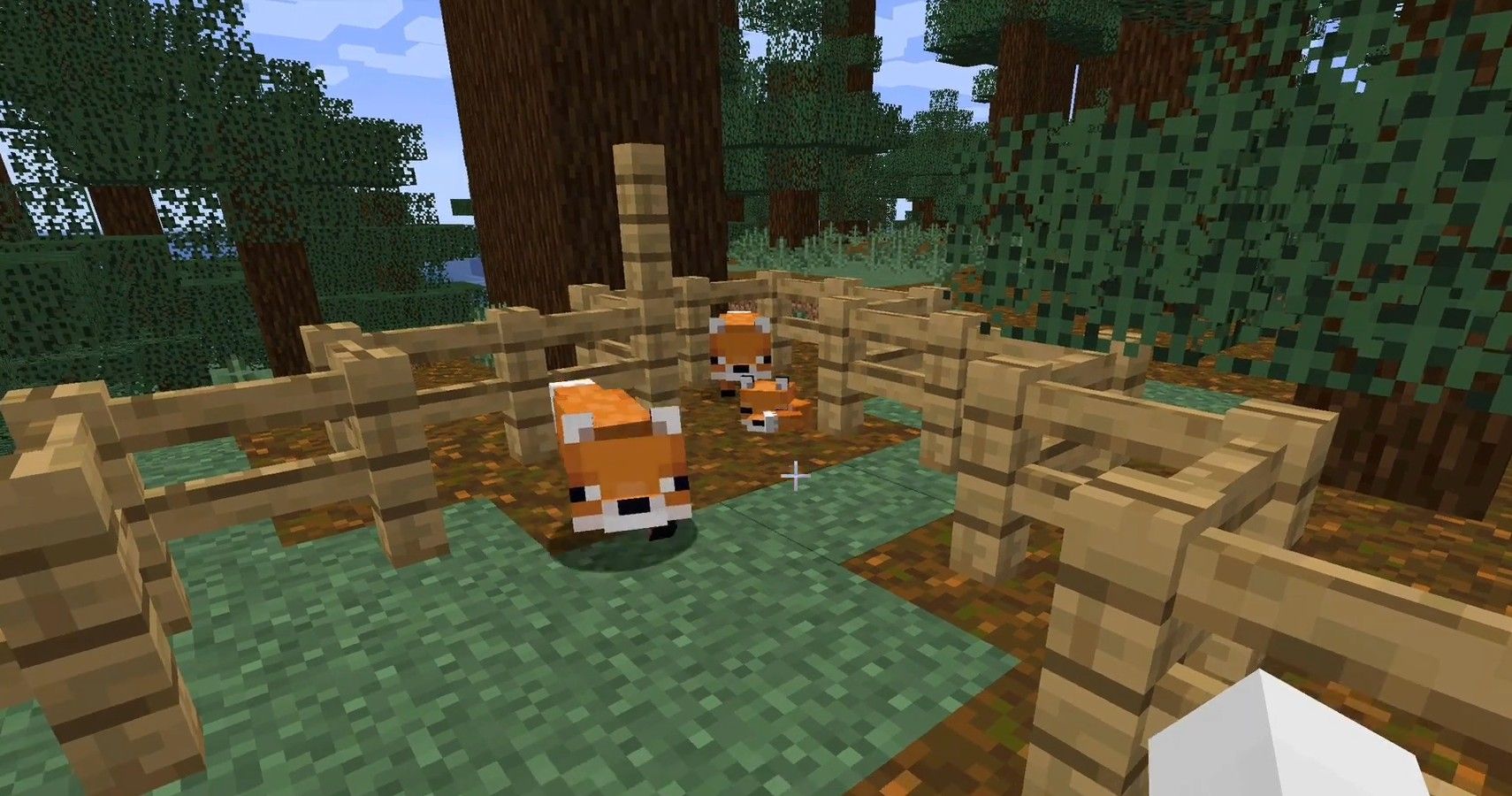Minecraft: How To Tame Foxes | TheGamer