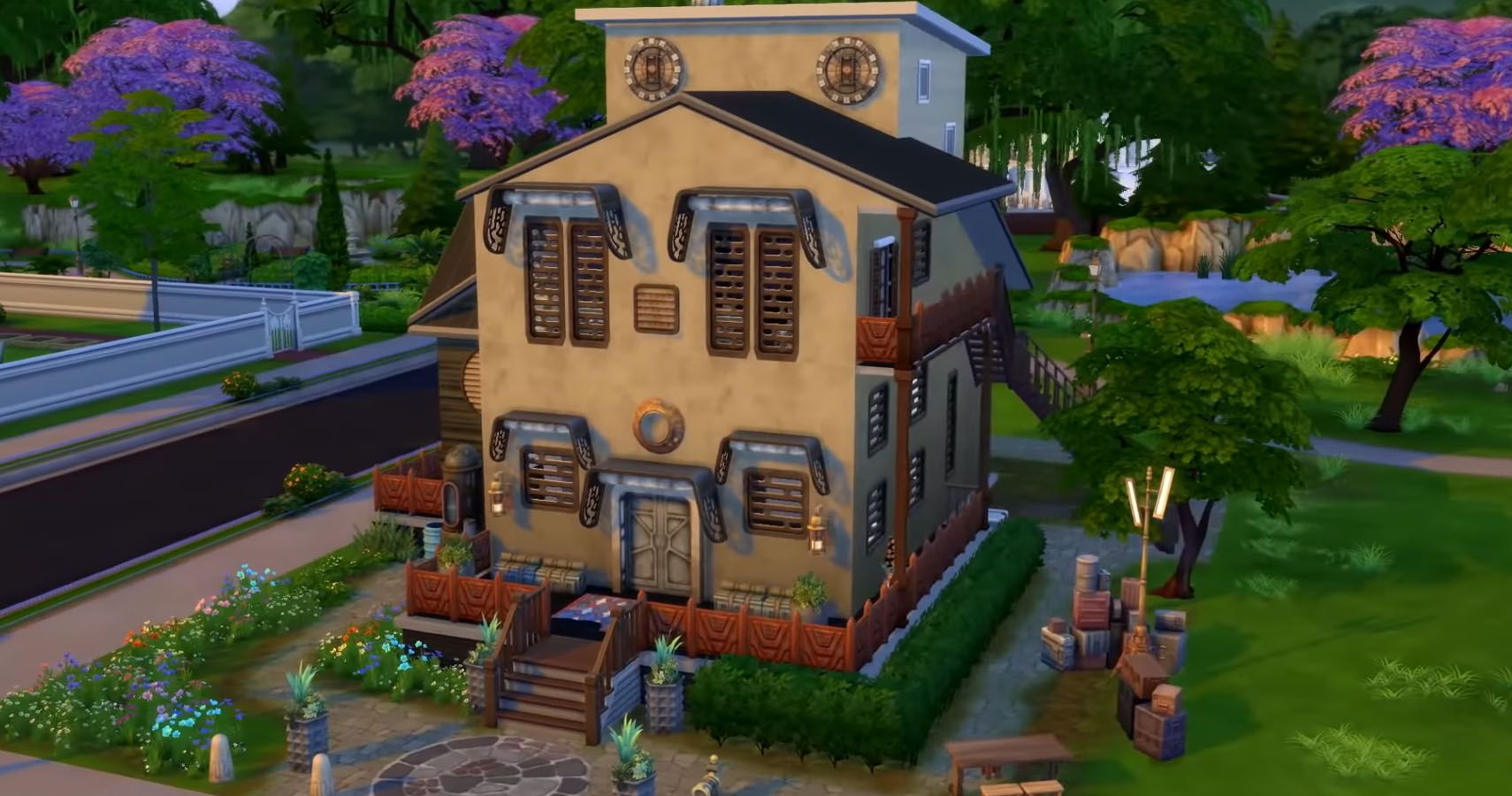 A home in Willow Creek built from Star Wars items.