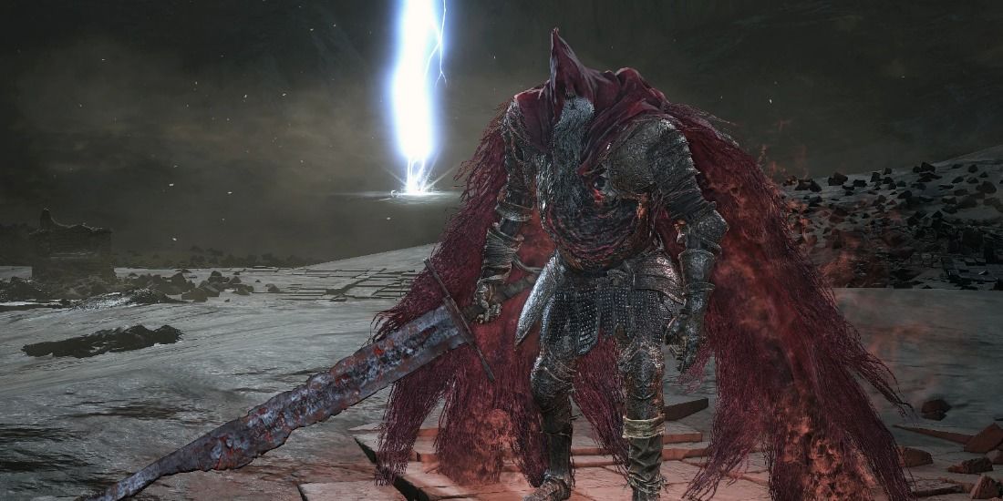 Slave Knight Gael of Dark Souls 3 approaching a player for the final fight in the Ringed City DLC