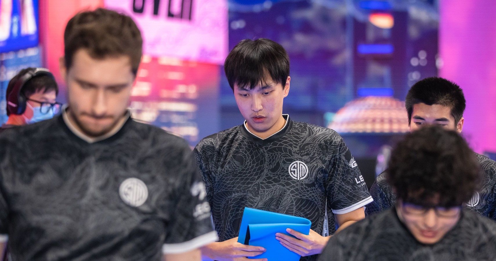 TSM Make History In The Second Week Of The League Of Legends Worlds Group Stage