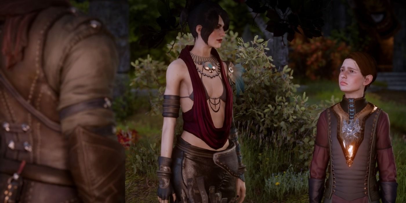 image of Morrigan and Kieran talking in Dragon Age Inquisition