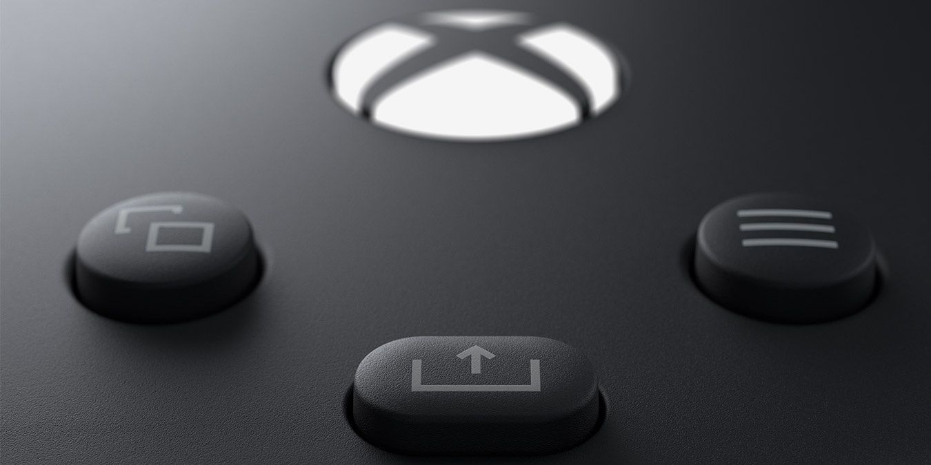 A close-up shot of the new share button in the Xbox series X