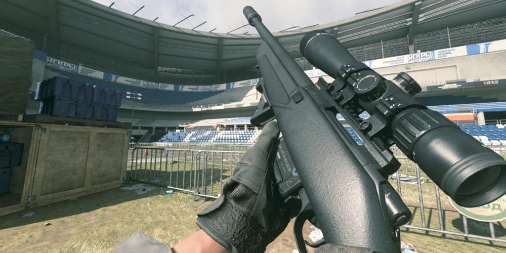 The sp-r 208 being inspected at Verdansk stadium in Call of Duty: Warzone
