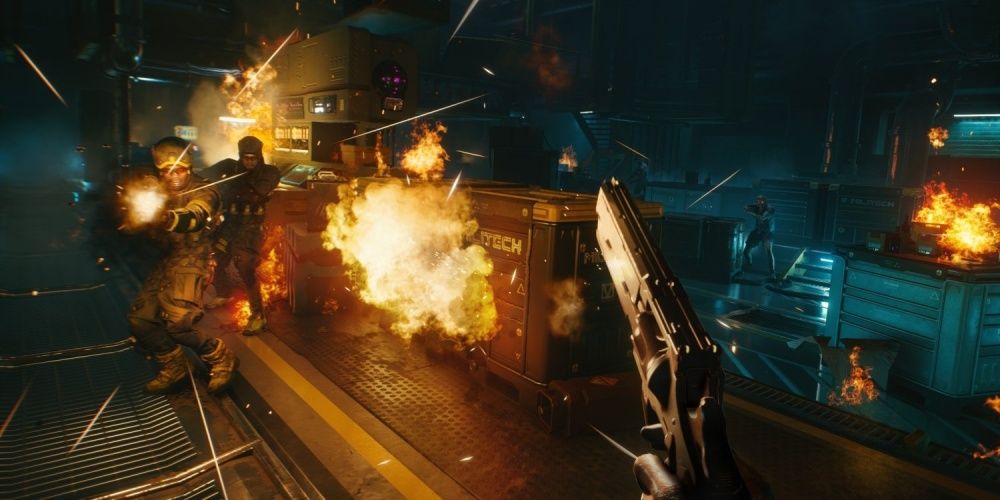 Cyberpunk 2077 Incendiary Grenade And Revolver Against Enemies
