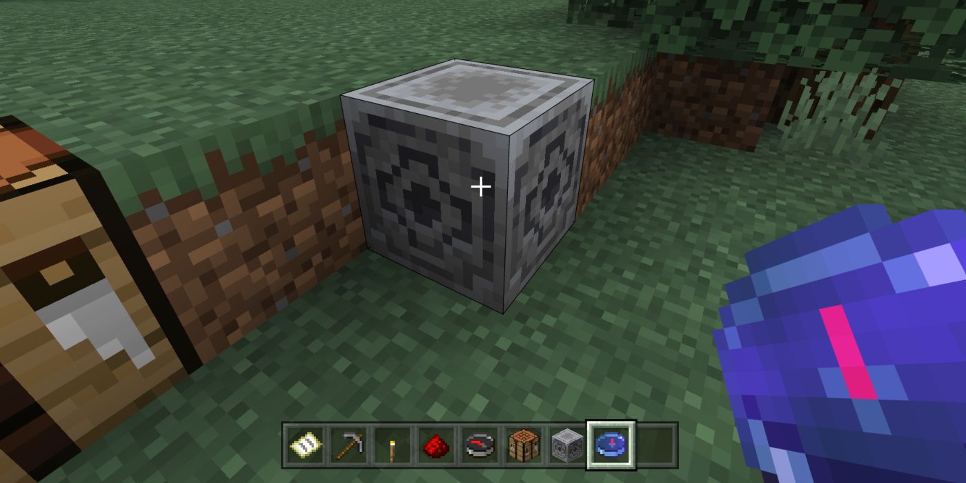 Minecraft Screenshot Of Lodestone Compass