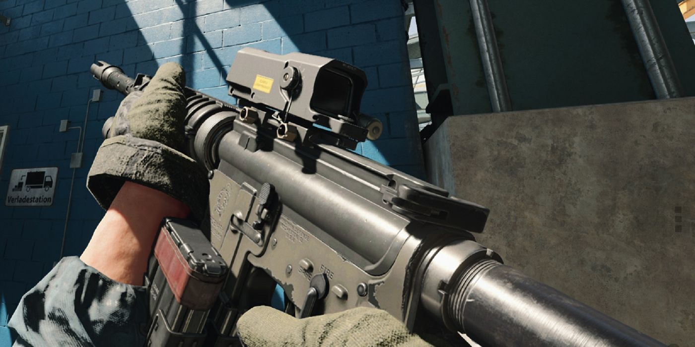 Call Of Duty Black Ops Cold War: Holding Up The XM4 In-Game