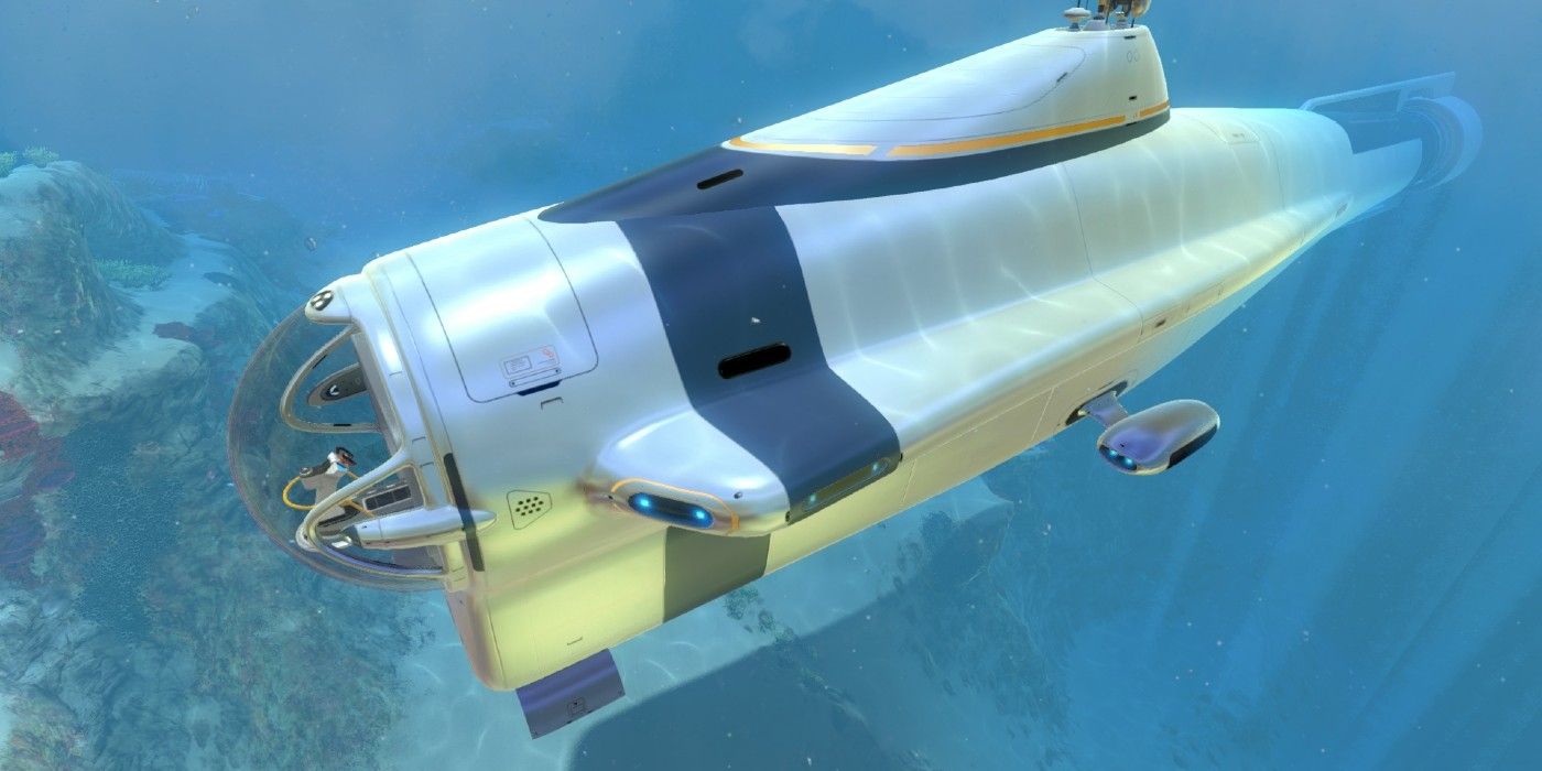 Submarine floating in Subnautica