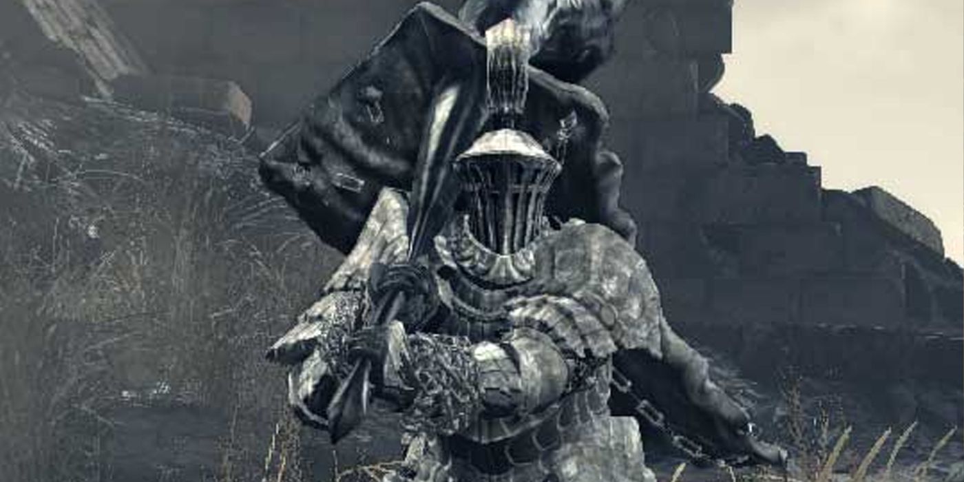 Dark Souls: 10 Things About Lord Gwyn & His Family You Probably Didn't Know