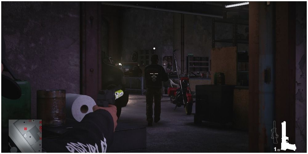 Hitman 3 Shooting The Second Target With The Sieker 1 In Berlin