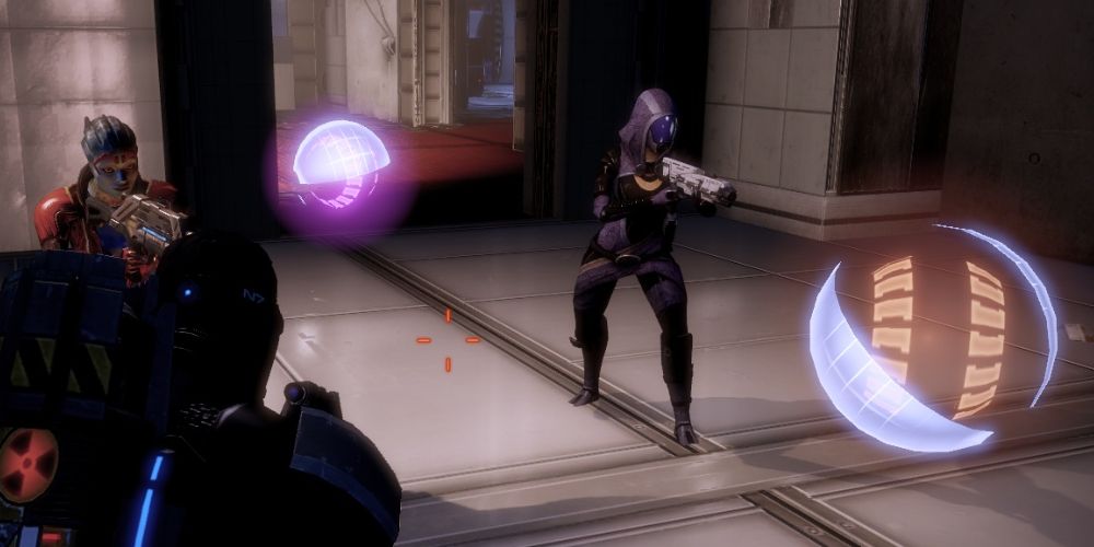 Tali and drone in combat