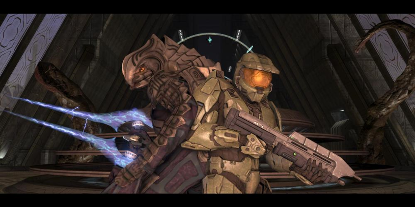 Arbiter (left) and Master Chief, back-to-back, prepare to take on the flood in Halo 3