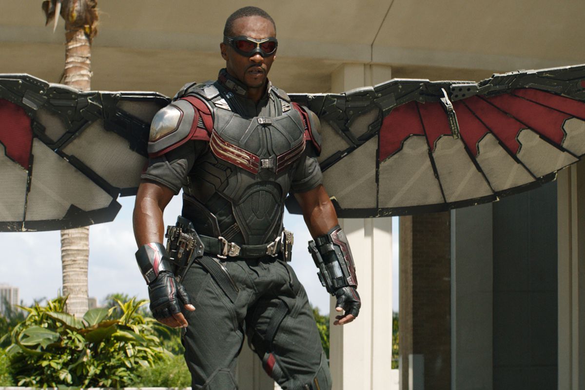falcon anthony mackie wings spread